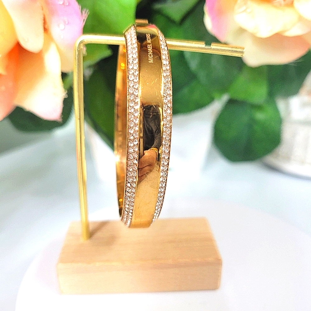 MK Michael Kors Rose Gold Swarovski Crystals Hinged Bangle Bracelet IN GIFT BOX. - Picture 2 of 12